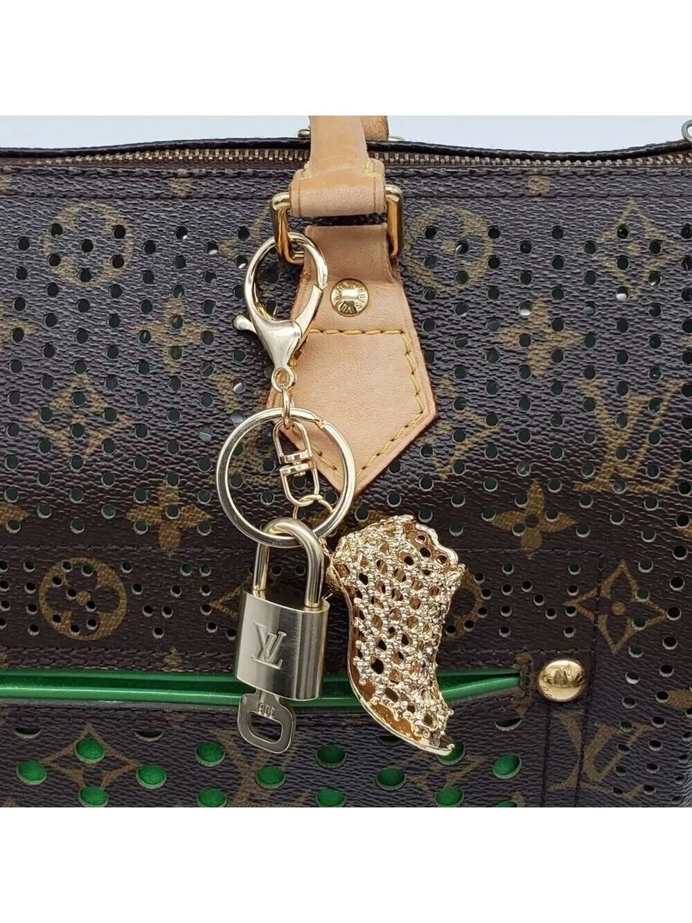 Authentic LV Gold Padlock & Key 🔑 Designer Bag Charm w/ Unbranded Shoe Keychain